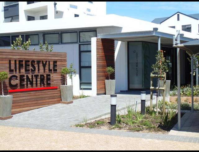 3 BEDROOM APARTMENT FOR SALE IN SANDOWN